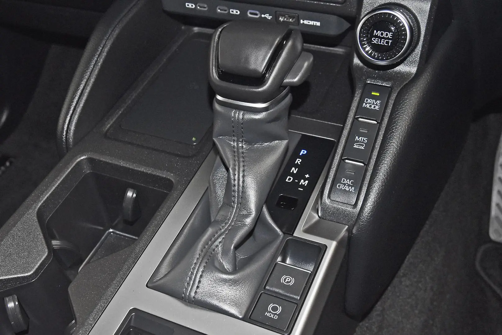 2024 Toyota Landcruiser Prado Gallery Image 14