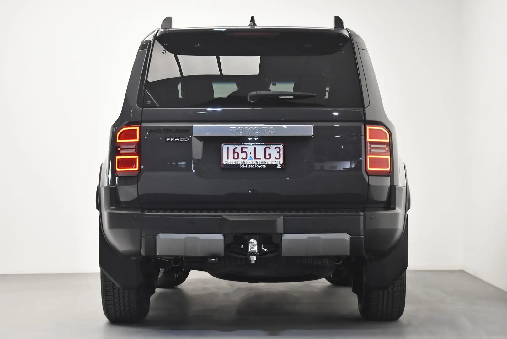 2024 Toyota Landcruiser Prado Gallery Image 6