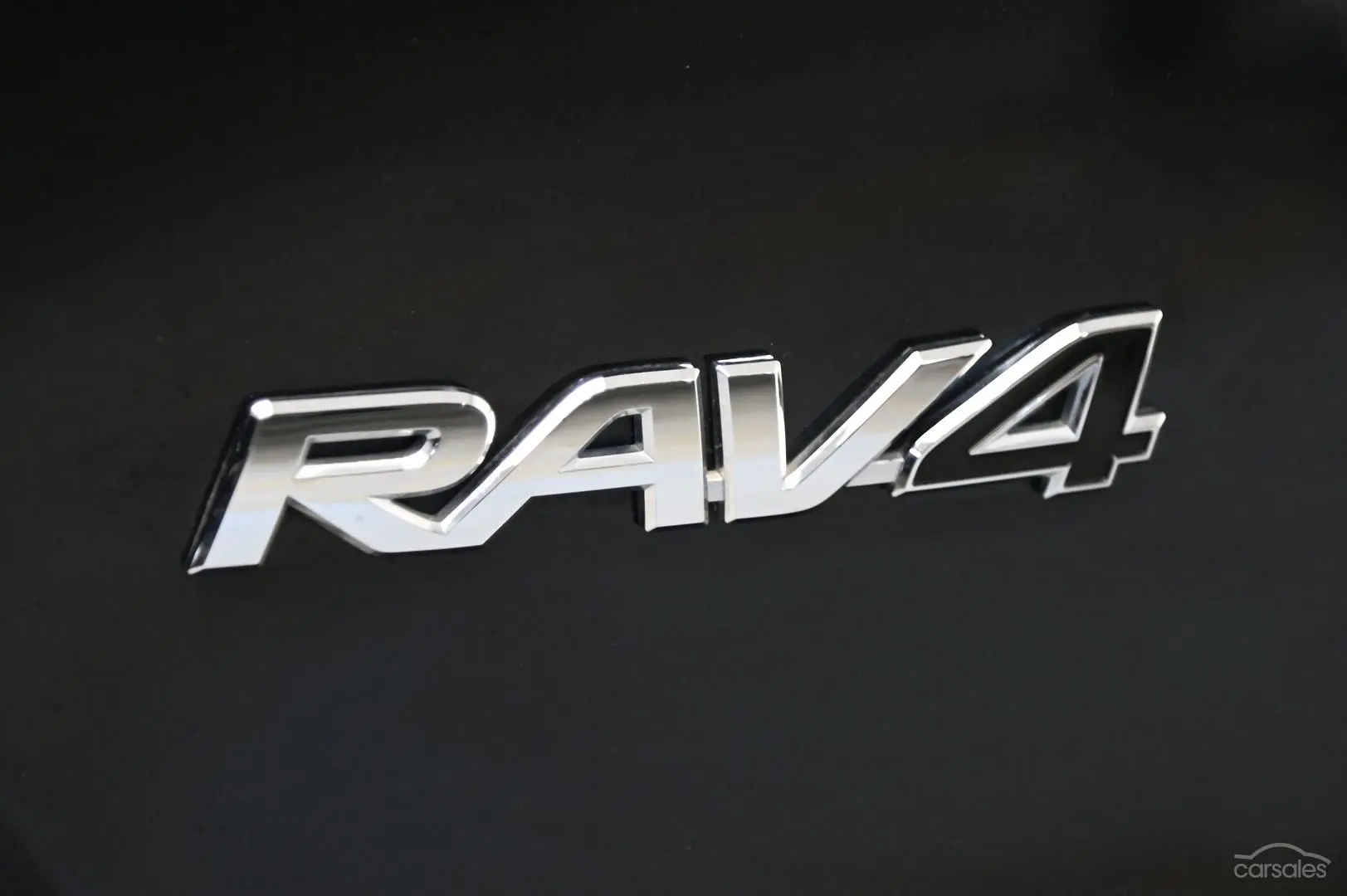 2018 Toyota RAV4 Image 7