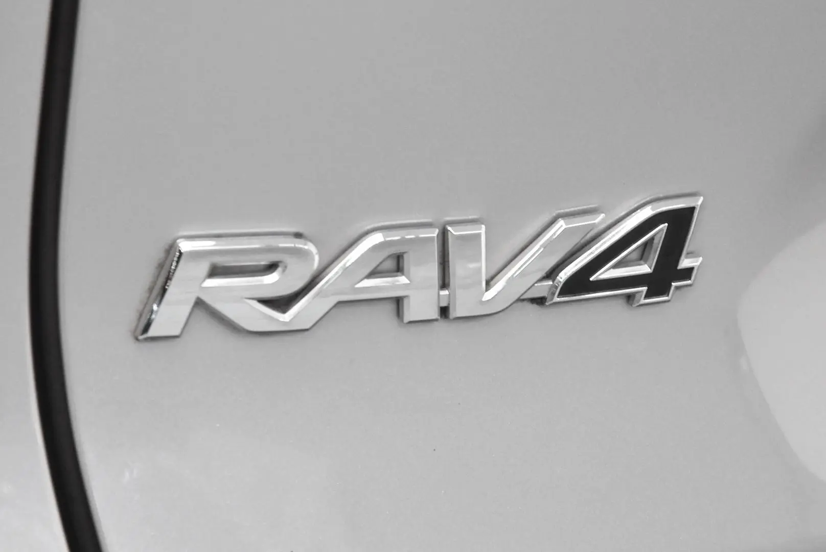2022 Toyota RAV4 Gallery Image 7