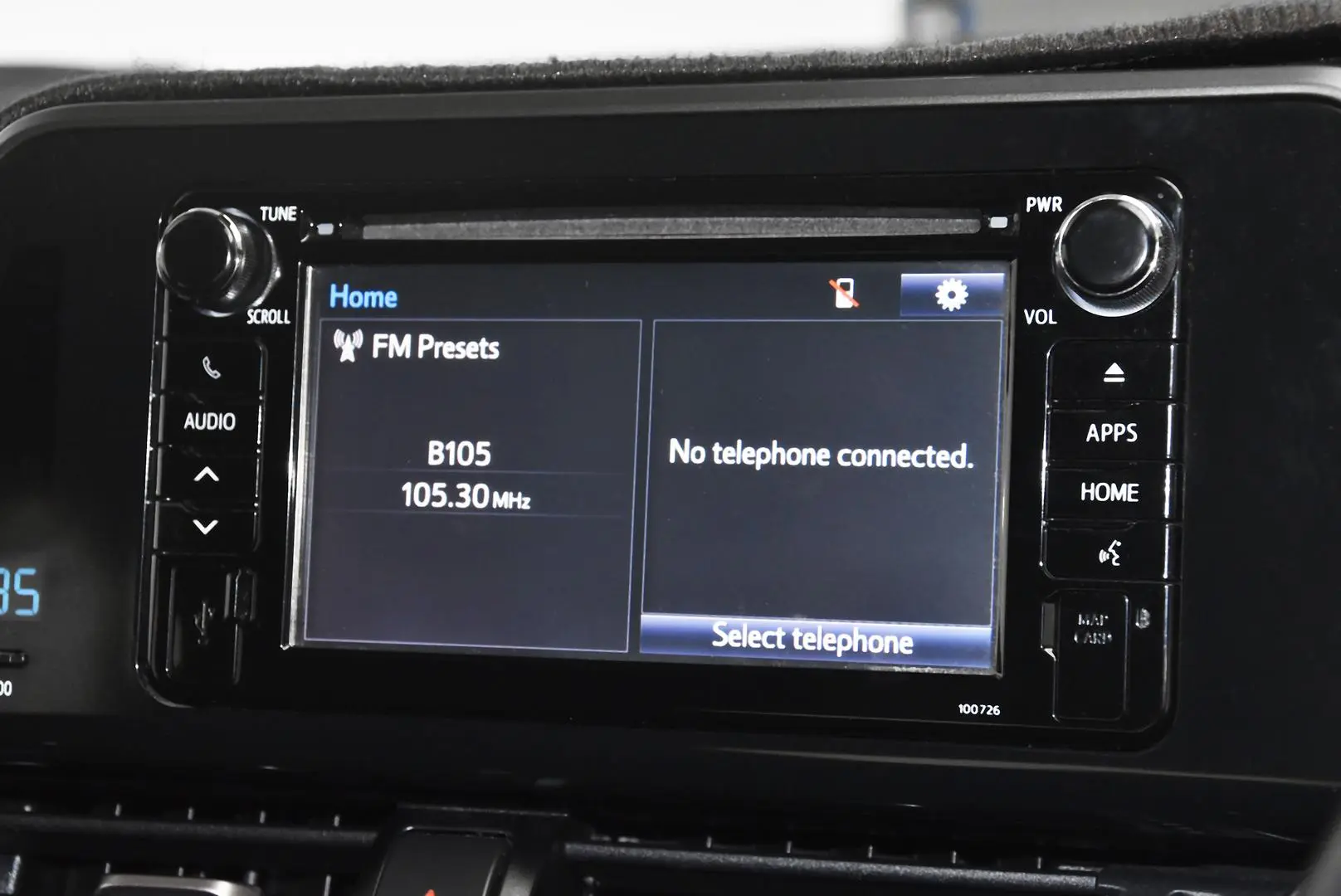 2018 Toyota C-HR Gallery Image 11