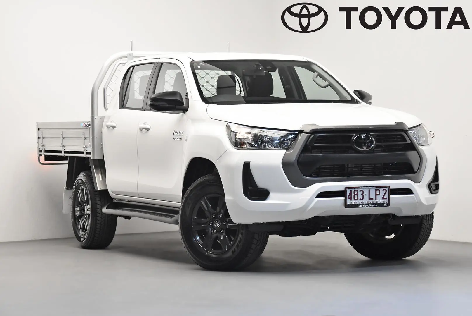 2023 Toyota Hilux Gallery Image 1