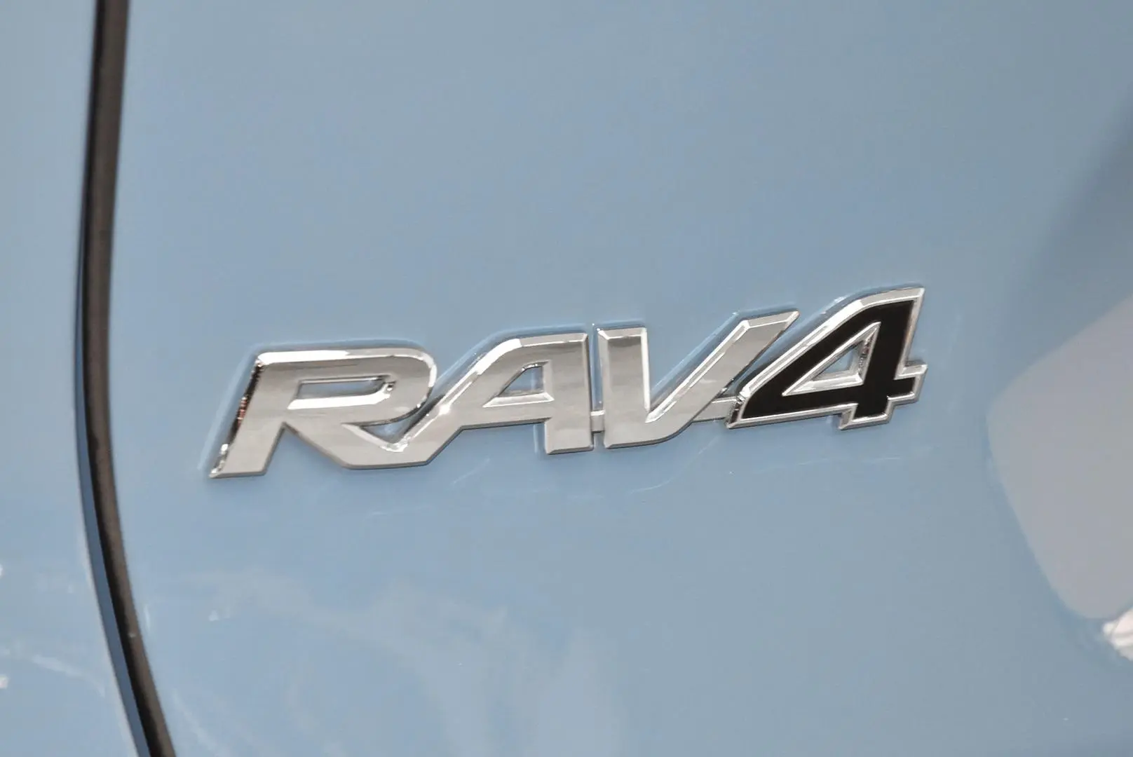 2022 Toyota RAV4 Gallery Image 7