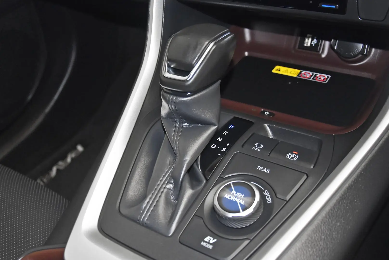 2023 Toyota RAV4 Gallery Image 14