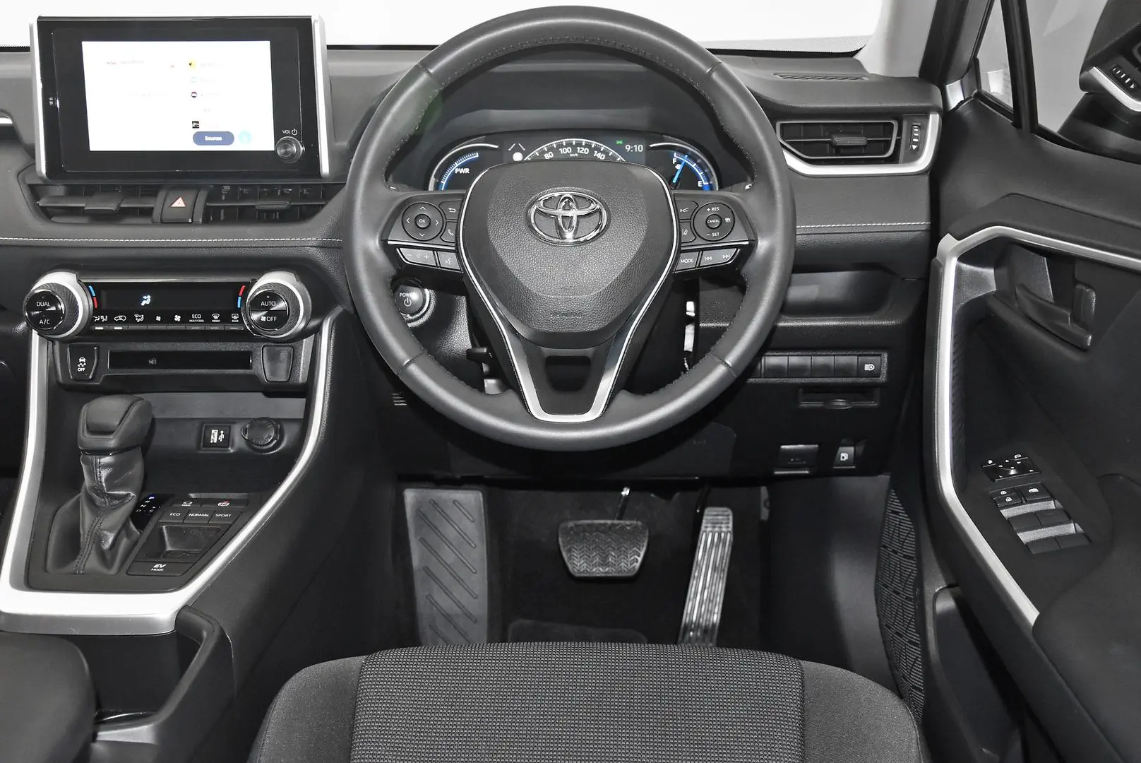 2024 Toyota RAV4 Gallery Image 15