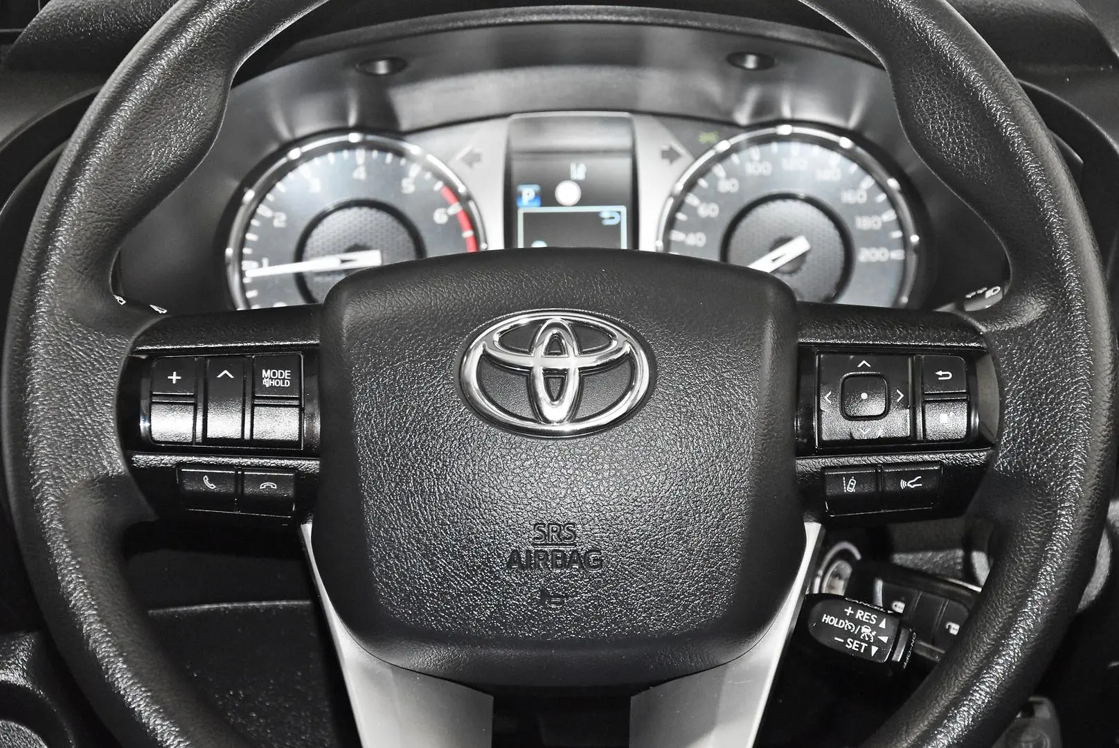 2021 Toyota Hilux Gallery Image 15