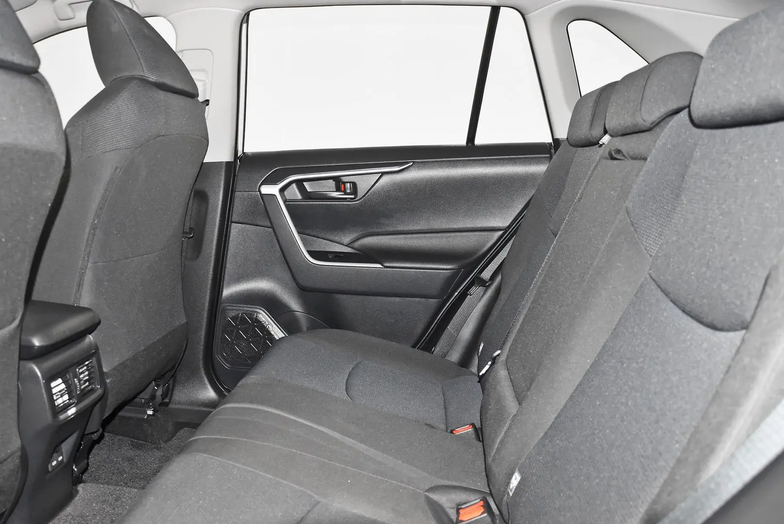 2024 Toyota RAV4 Gallery Image 19
