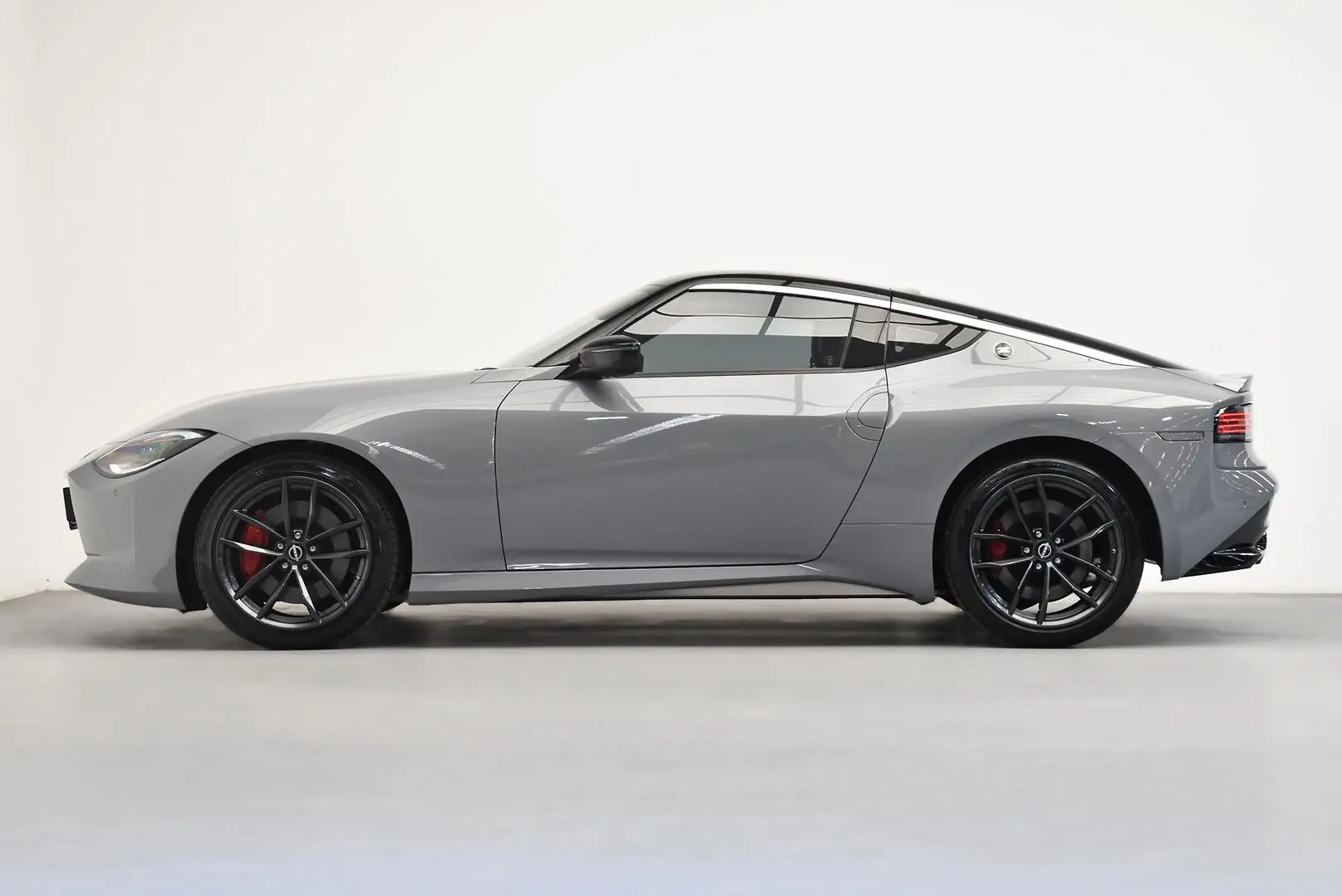 2024 Nissan Z Gallery Image 4