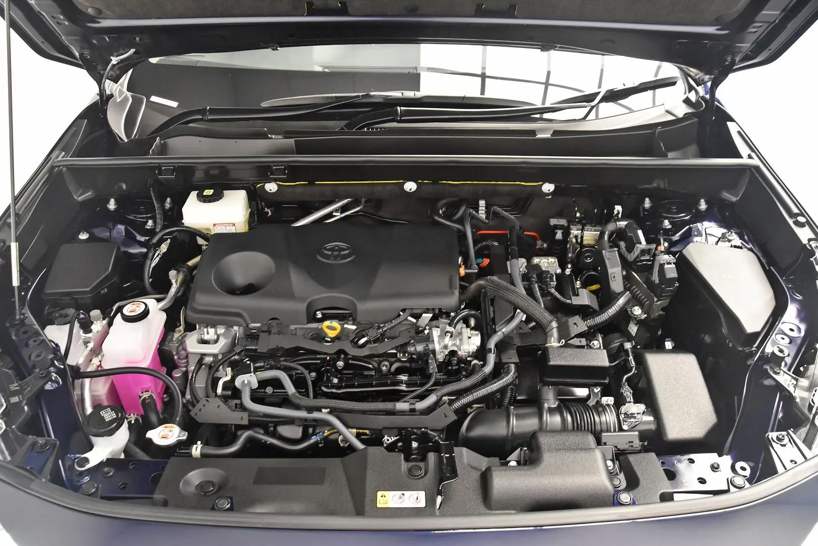 2024 Toyota RAV4 Gallery Image 24