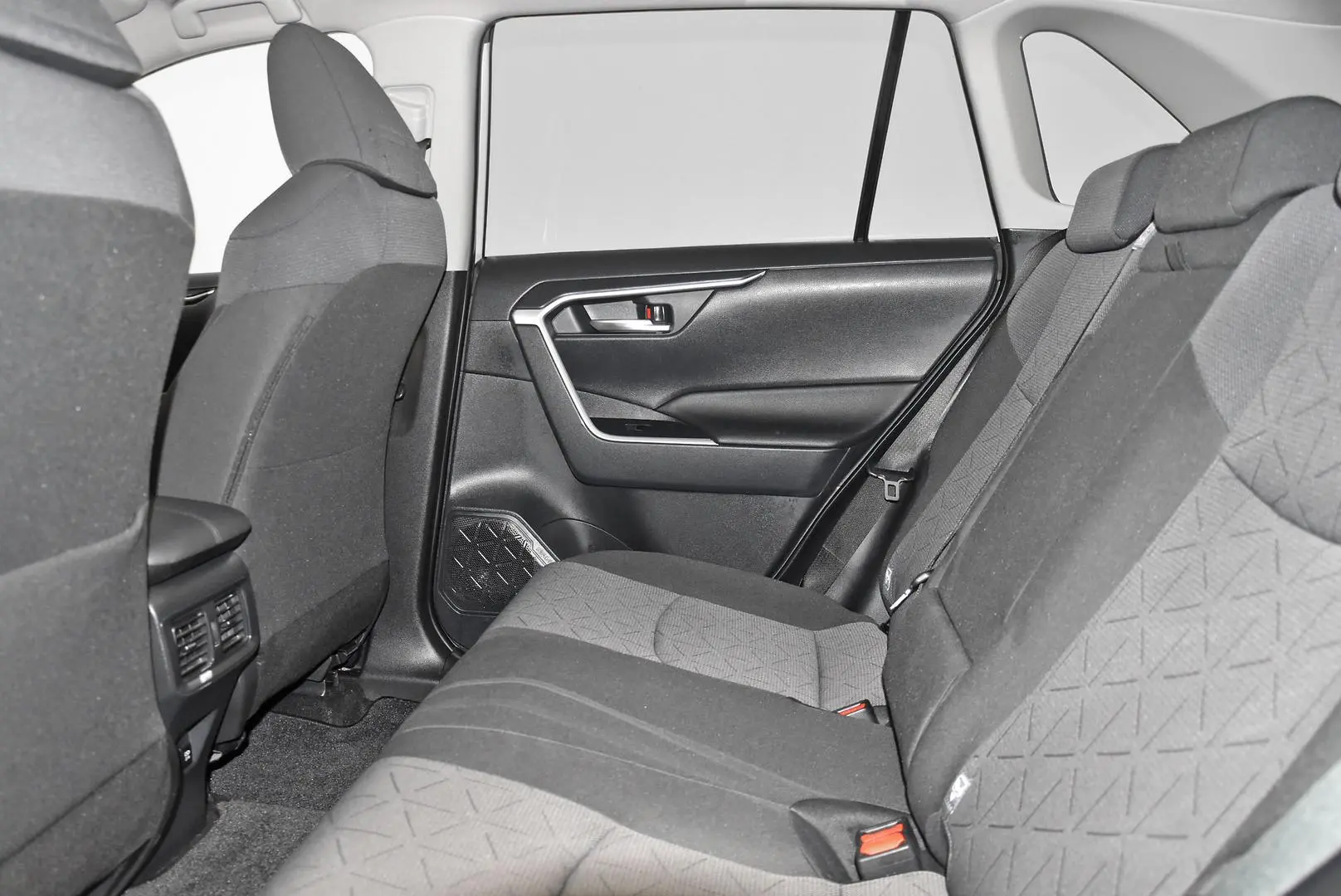 2021 Toyota RAV4 Gallery Image 18