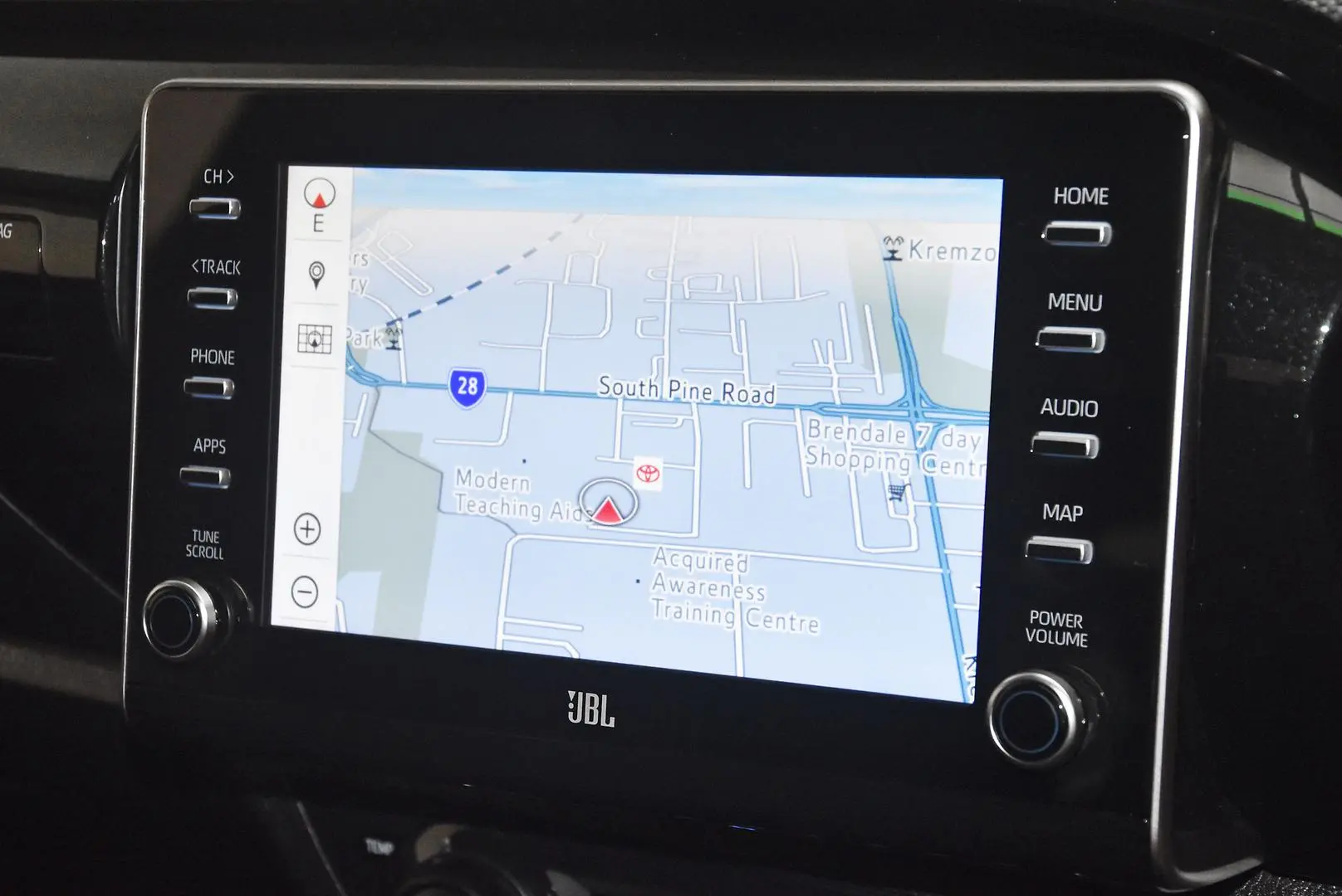 2024 Toyota Hilux Gallery Image 13