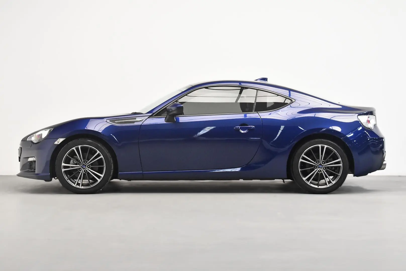 2016 Subaru BRZ Gallery Image 4