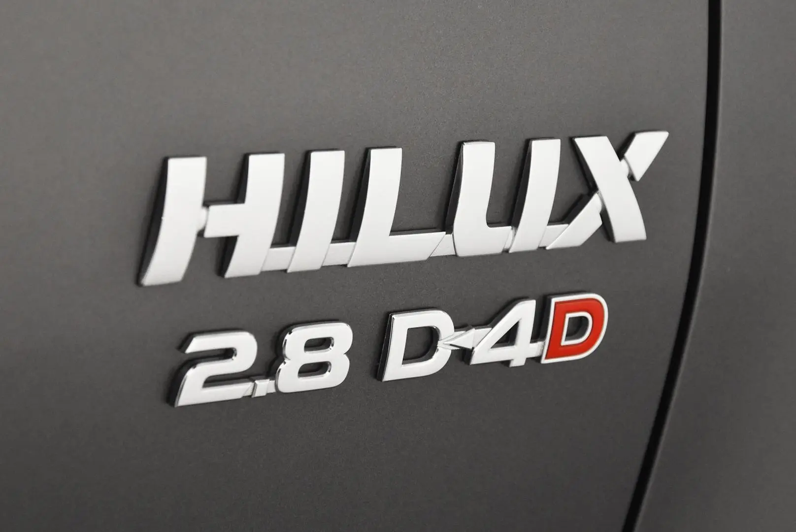 2025 Toyota Hilux Gallery Image 7