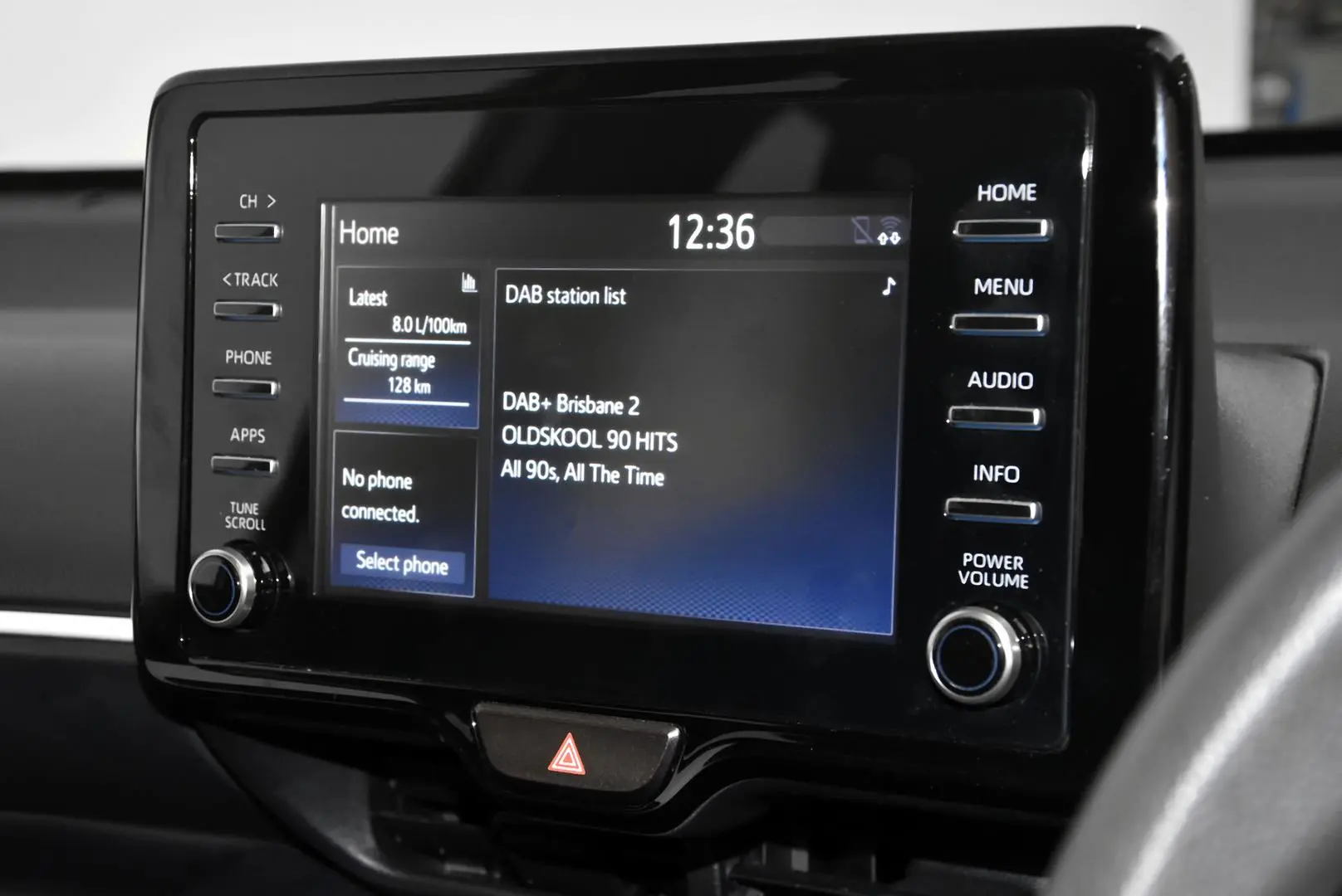 2022 Toyota Yaris Gallery Image 11