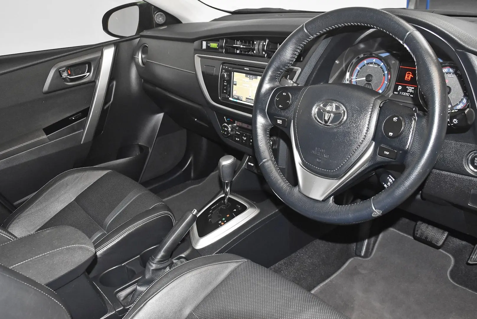 2014 Toyota Corolla Gallery Image 8
