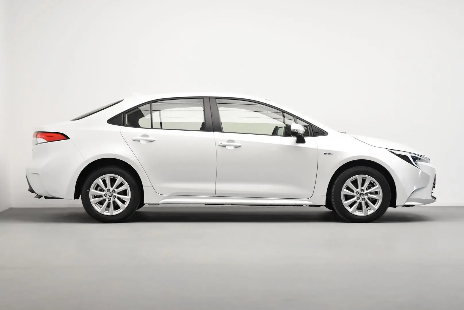 2024 Toyota Corolla Gallery Image 3