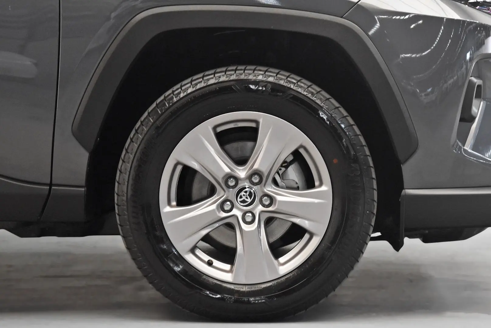 2024 Toyota RAV4 Gallery Image 23