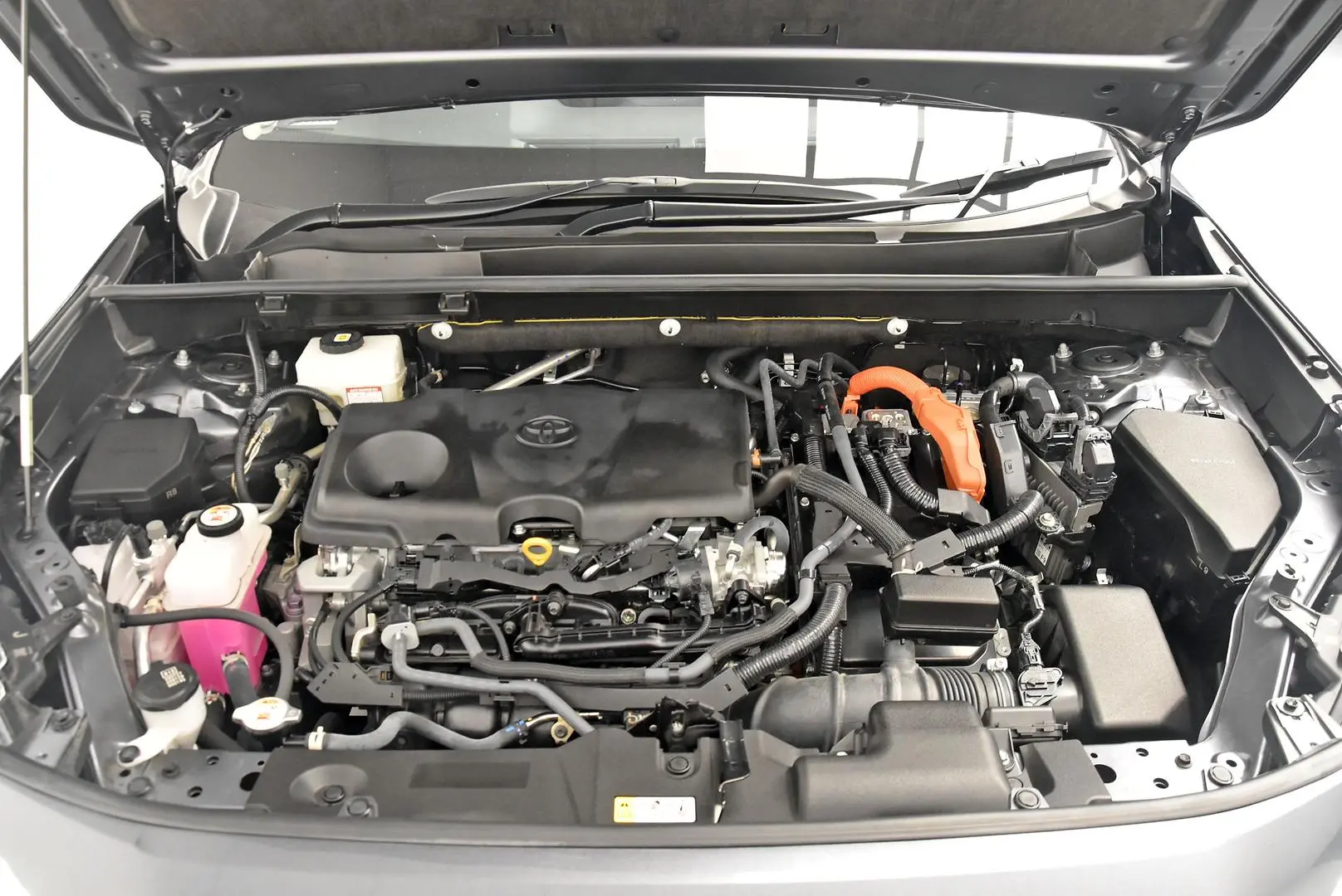 2022 Toyota RAV4 Gallery Image 24