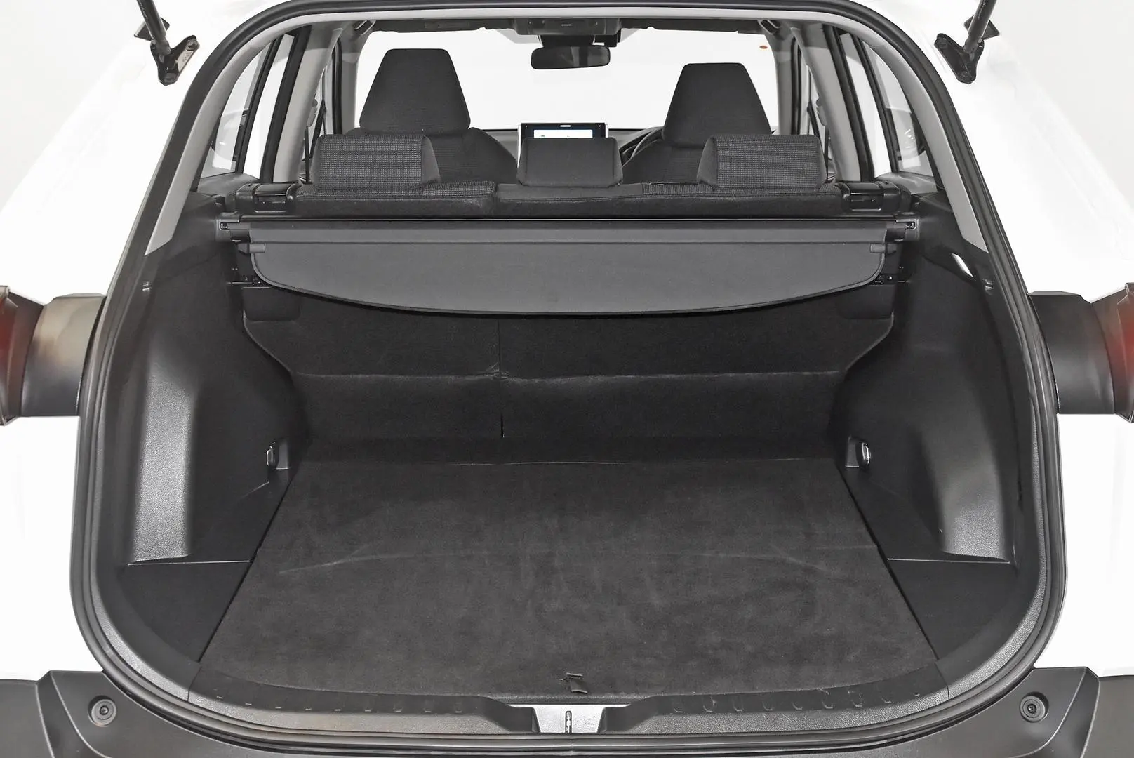 2025 Toyota RAV4 Gallery Image 21