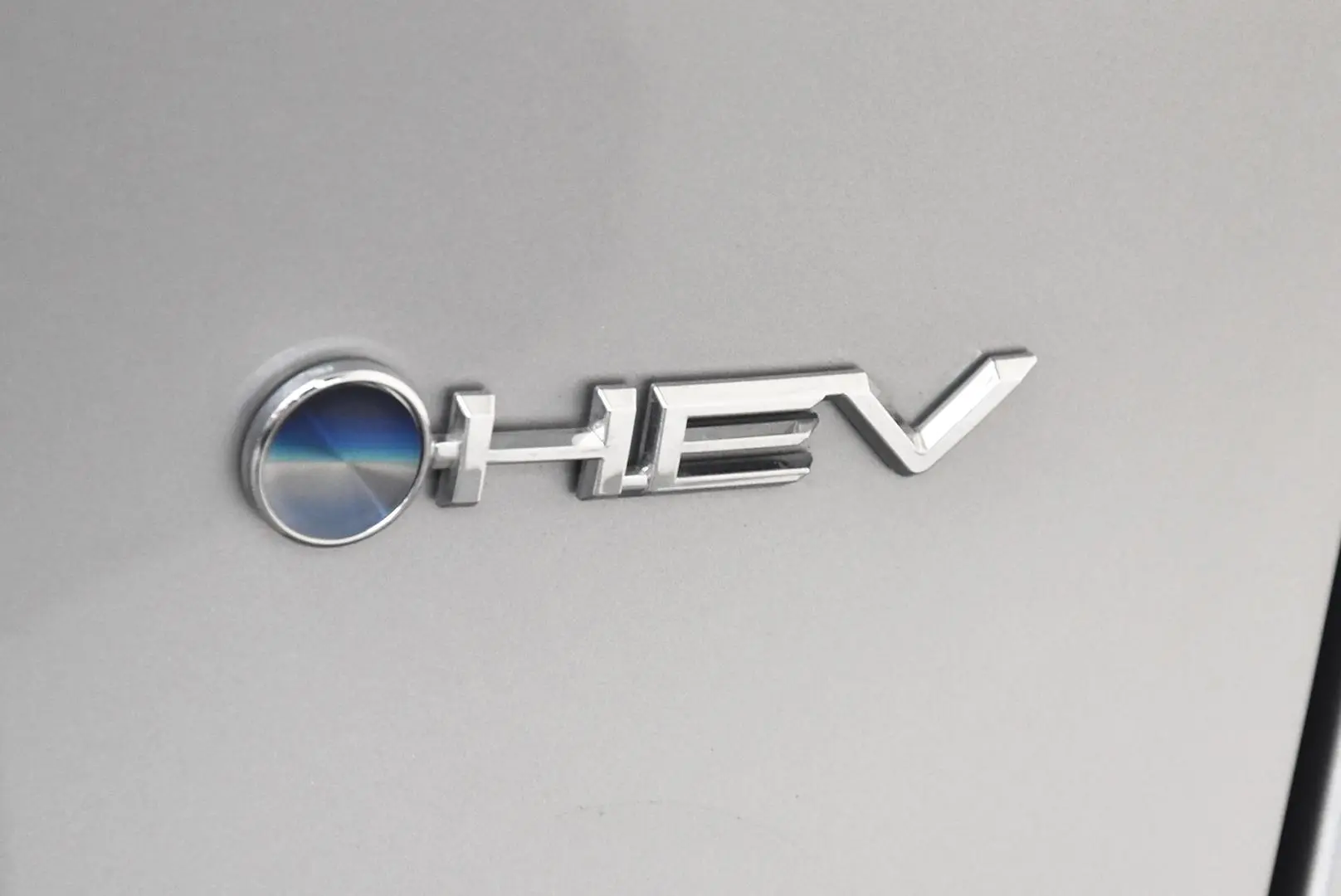 2024 Toyota RAV4 Gallery Image 8