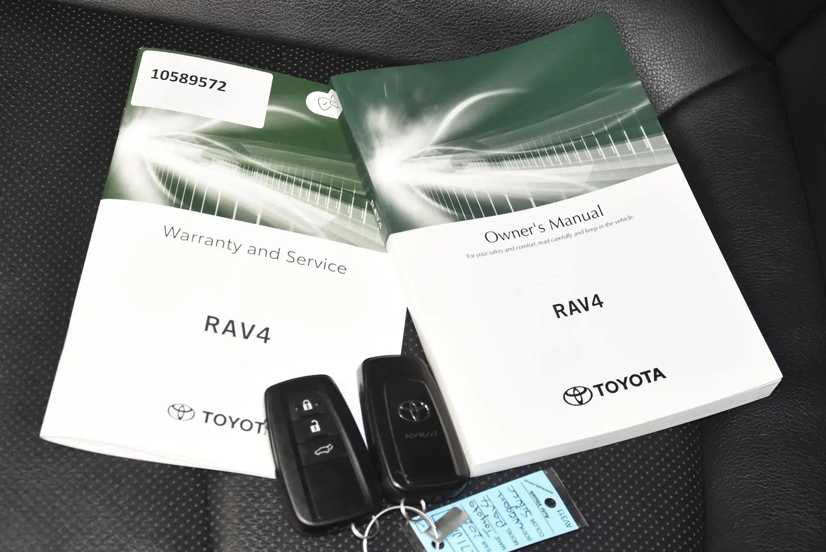 2023 Toyota RAV4 Gallery Image 21