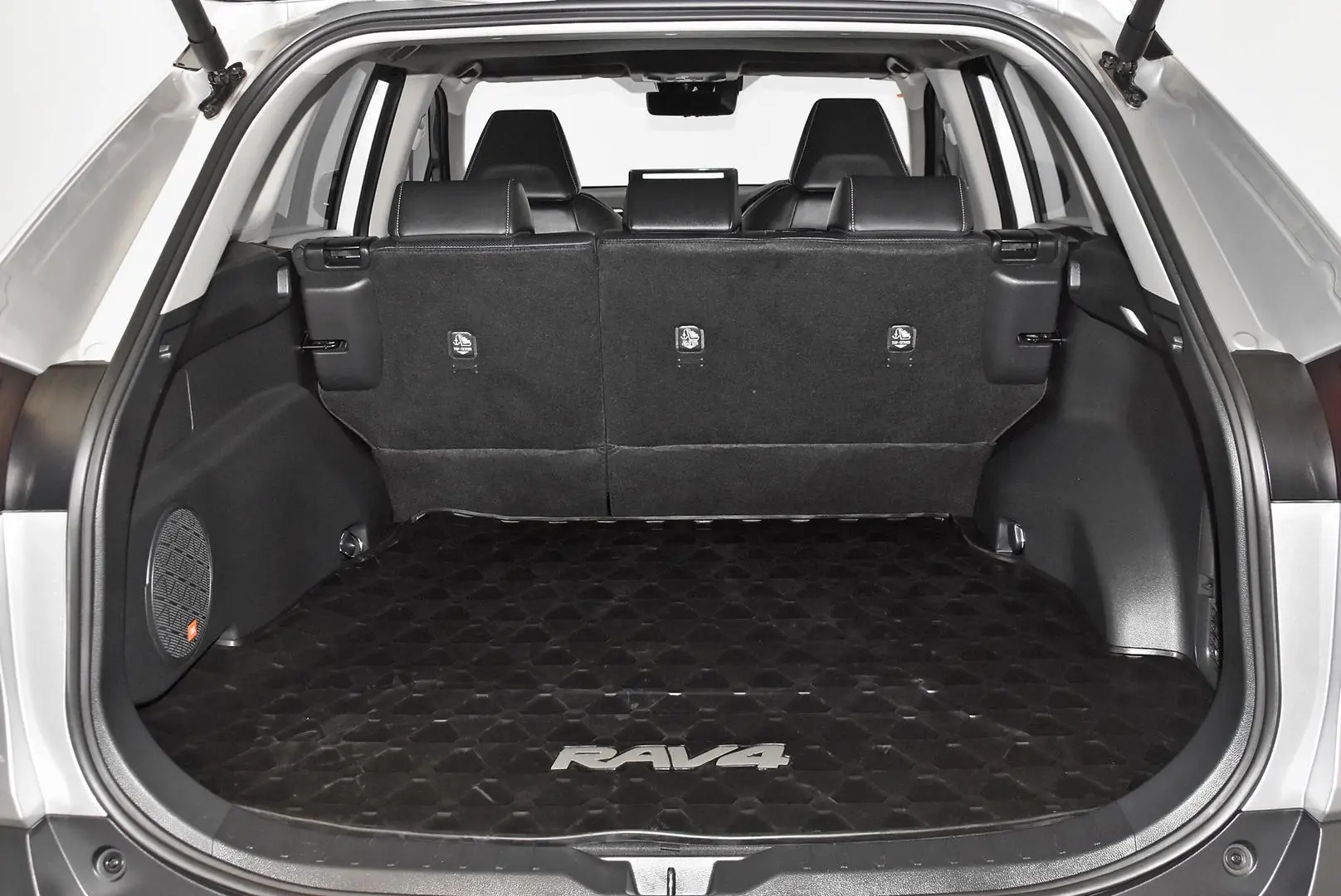 2024 Toyota RAV4 Gallery Image 22