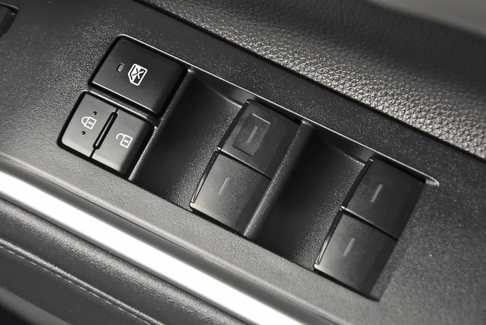 2022 Toyota Kluger Gallery Image 9