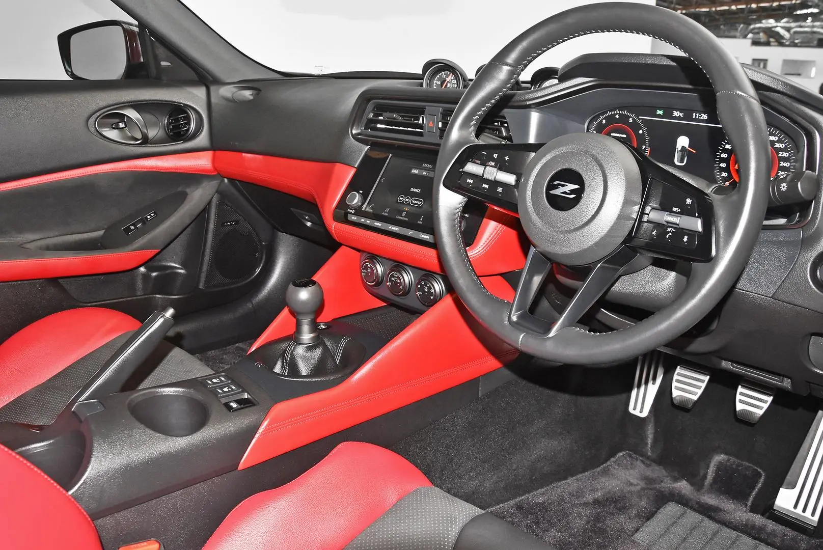 2024 Nissan Z Gallery Image 7