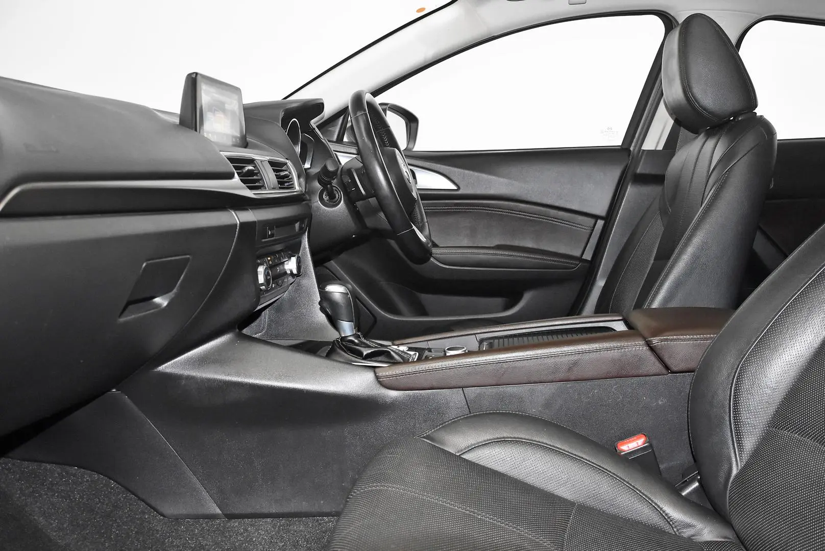 2018 Mazda 3 Gallery Image 18