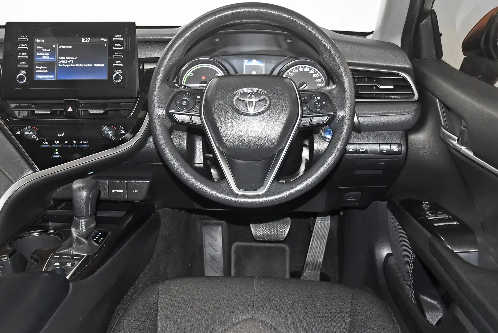 2022 Toyota Camry Gallery Image 14