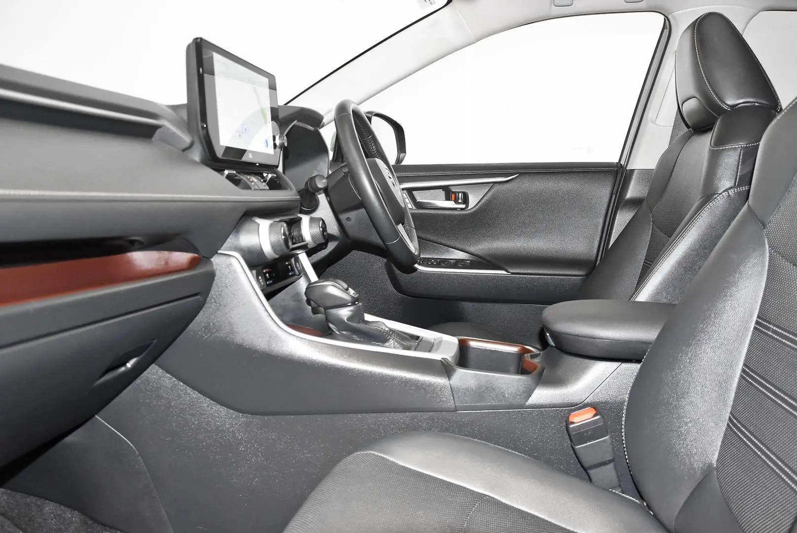 2023 Toyota RAV4 Gallery Image 18