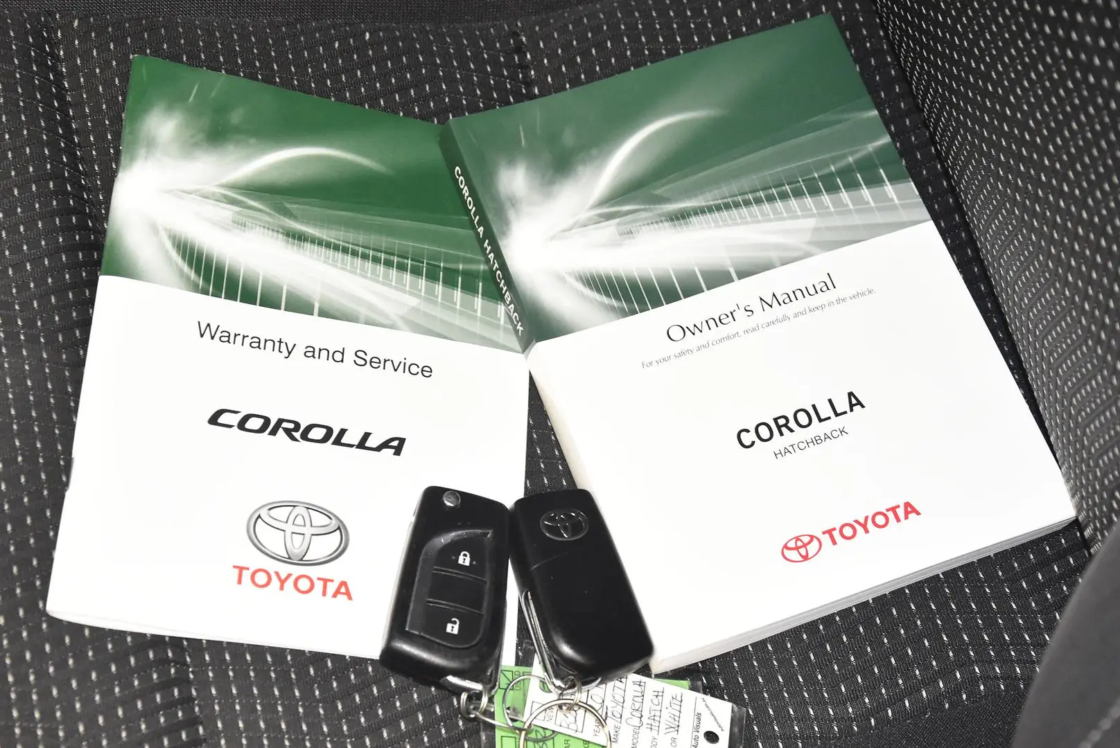 2017 Toyota Corolla Gallery Image 19