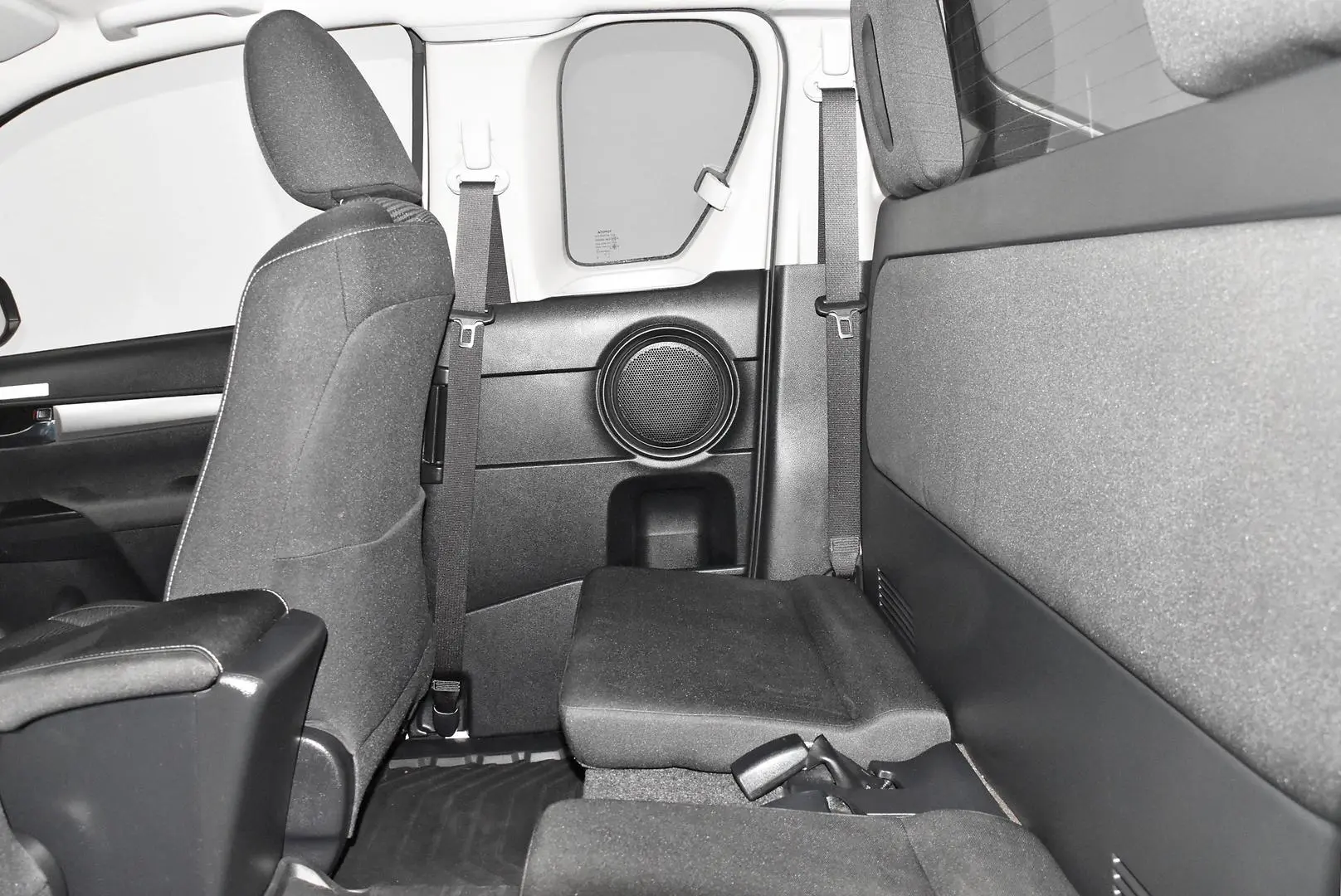 2024 Toyota Hilux Gallery Image 20