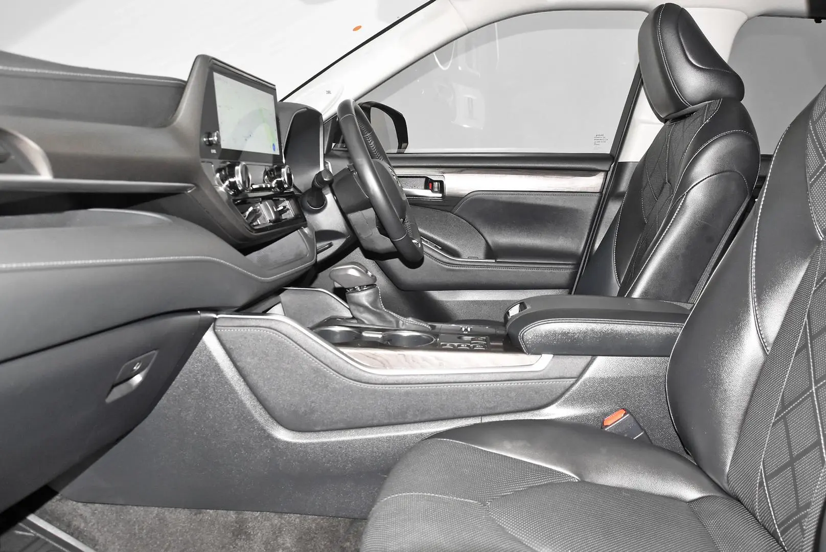 2024 Toyota Kluger Gallery Image 18