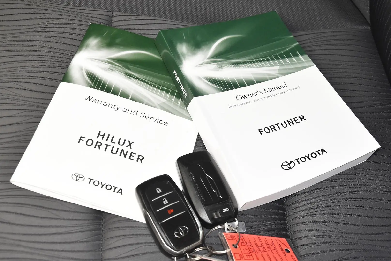 2022 Toyota Fortuner Gallery Image 18