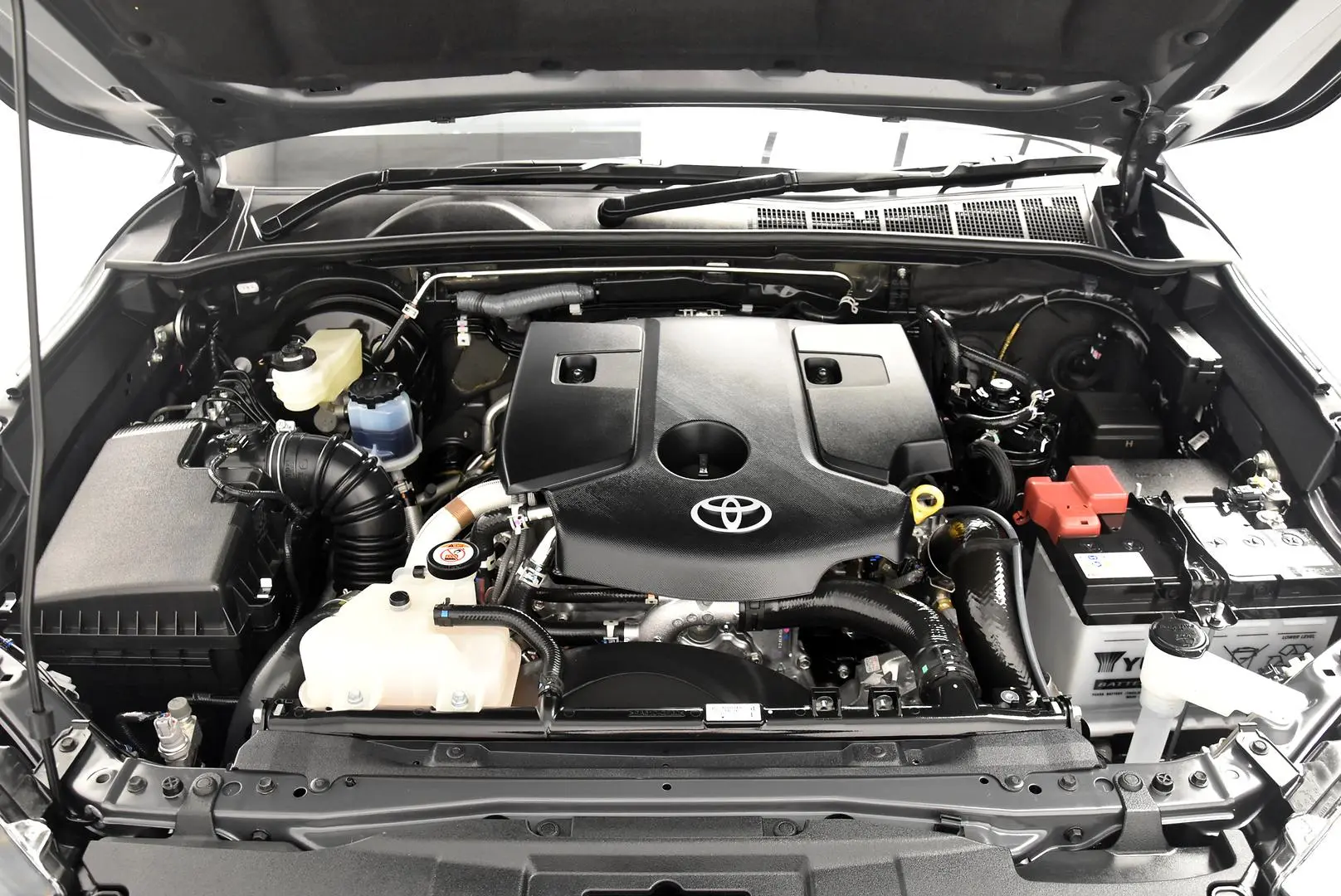 2024 Toyota Hilux Gallery Image 21