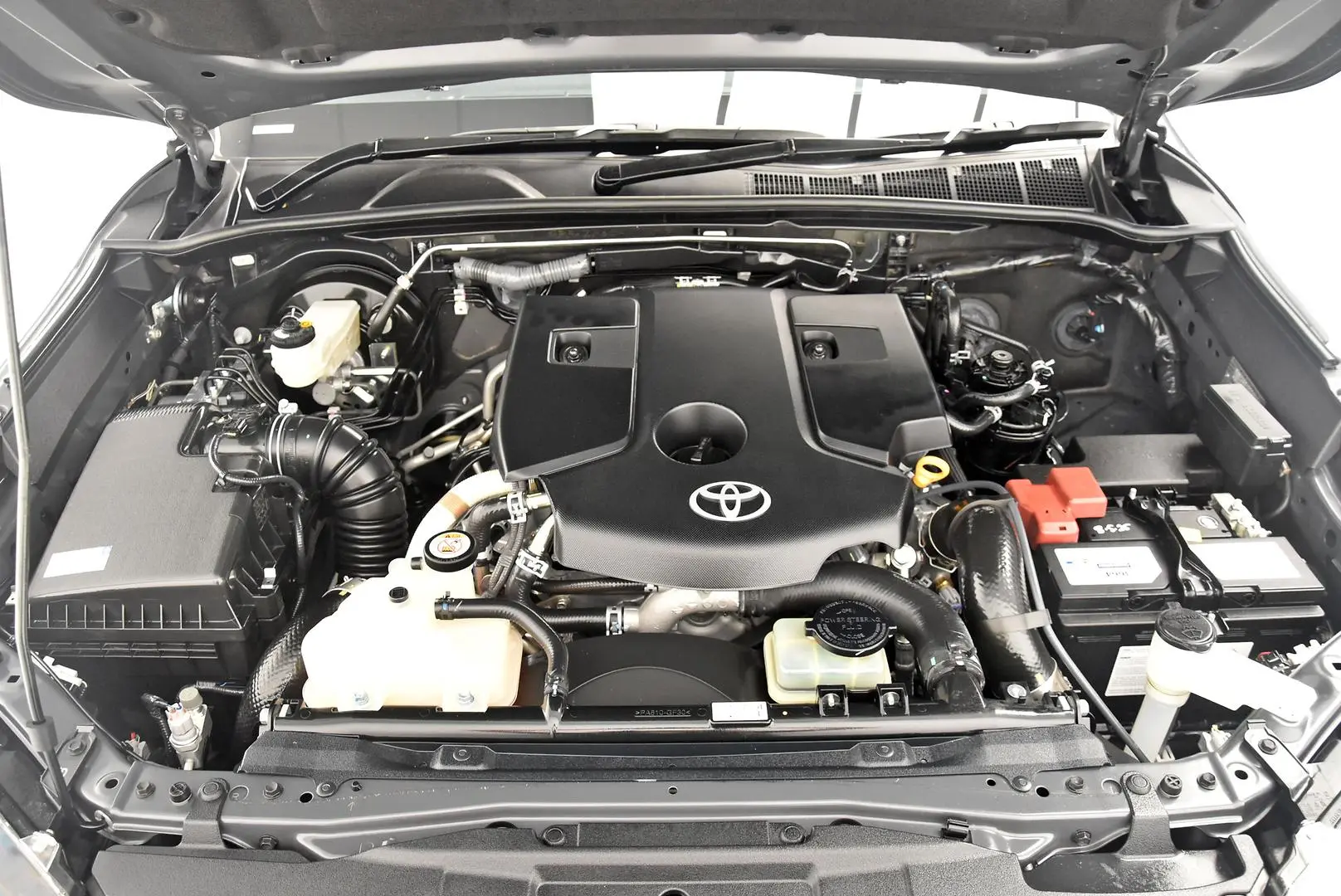 2021 Toyota Hilux Gallery Image 21