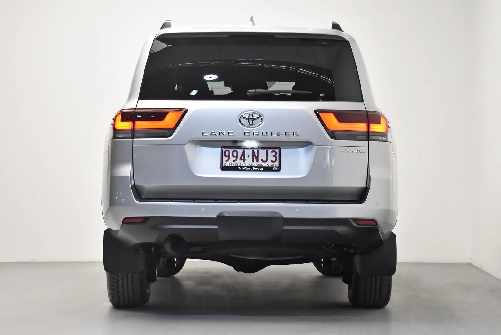 2025 Toyota Landcruiser Gallery Image 6