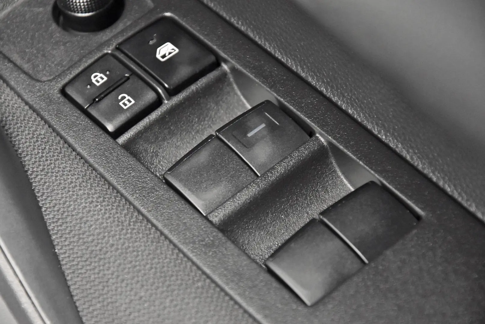 2024 Toyota Corolla Gallery Image 10
