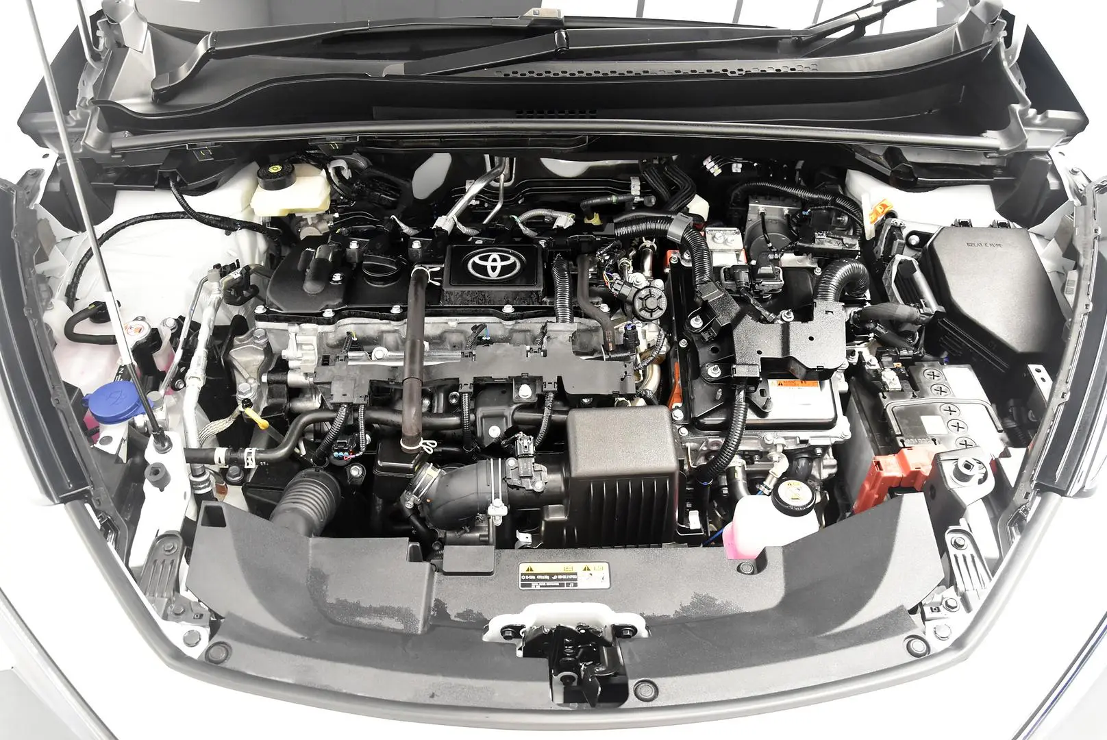 2023 Toyota C-HR Gallery Image 23