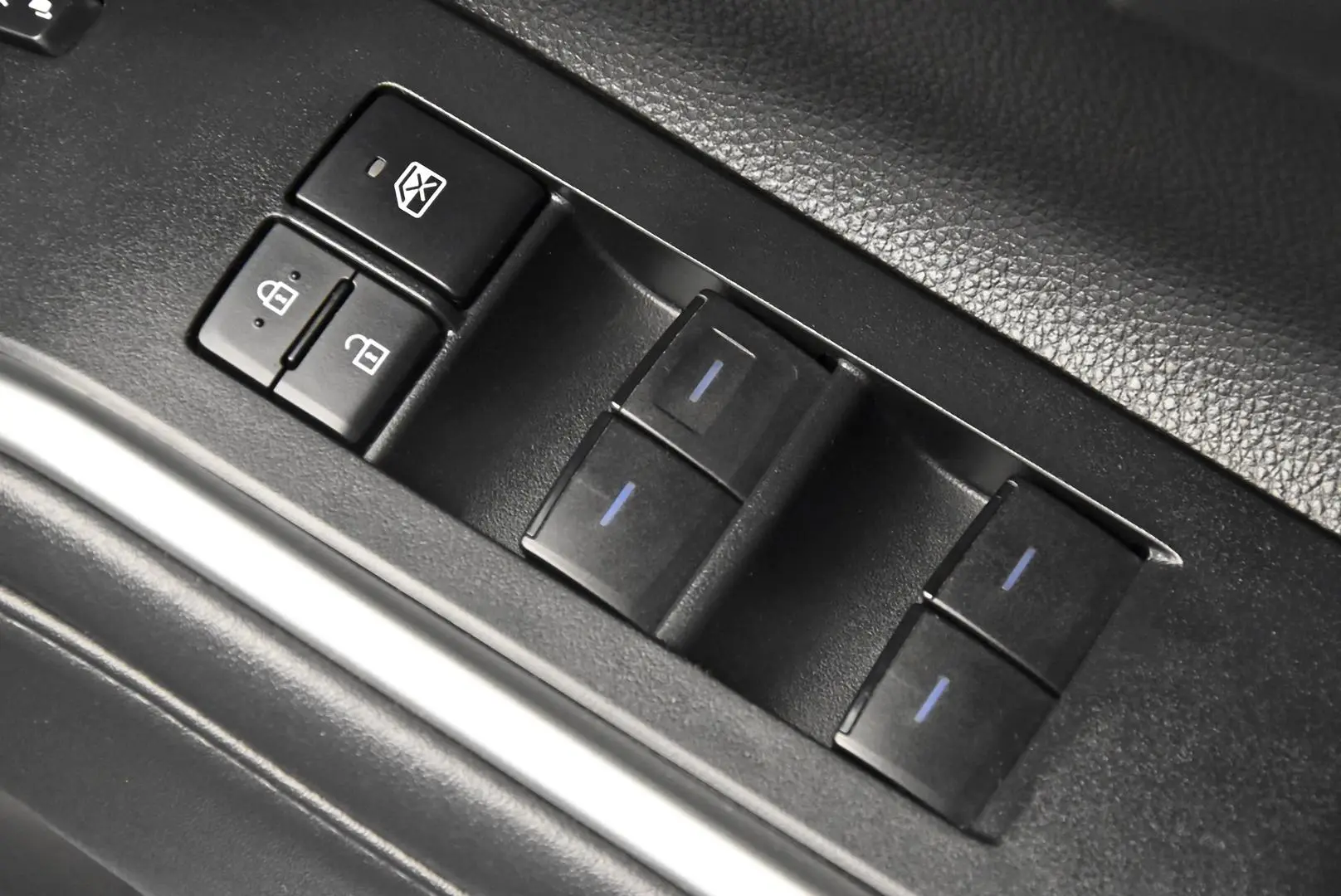 2022 Toyota Kluger Gallery Image 10