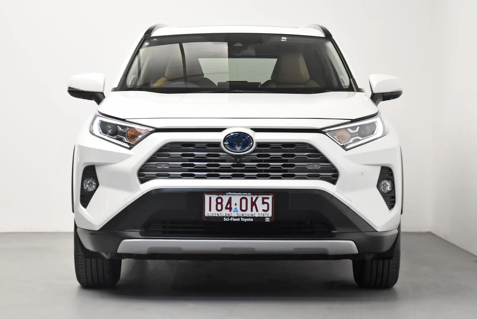 2021 Toyota RAV4 Gallery Image 2