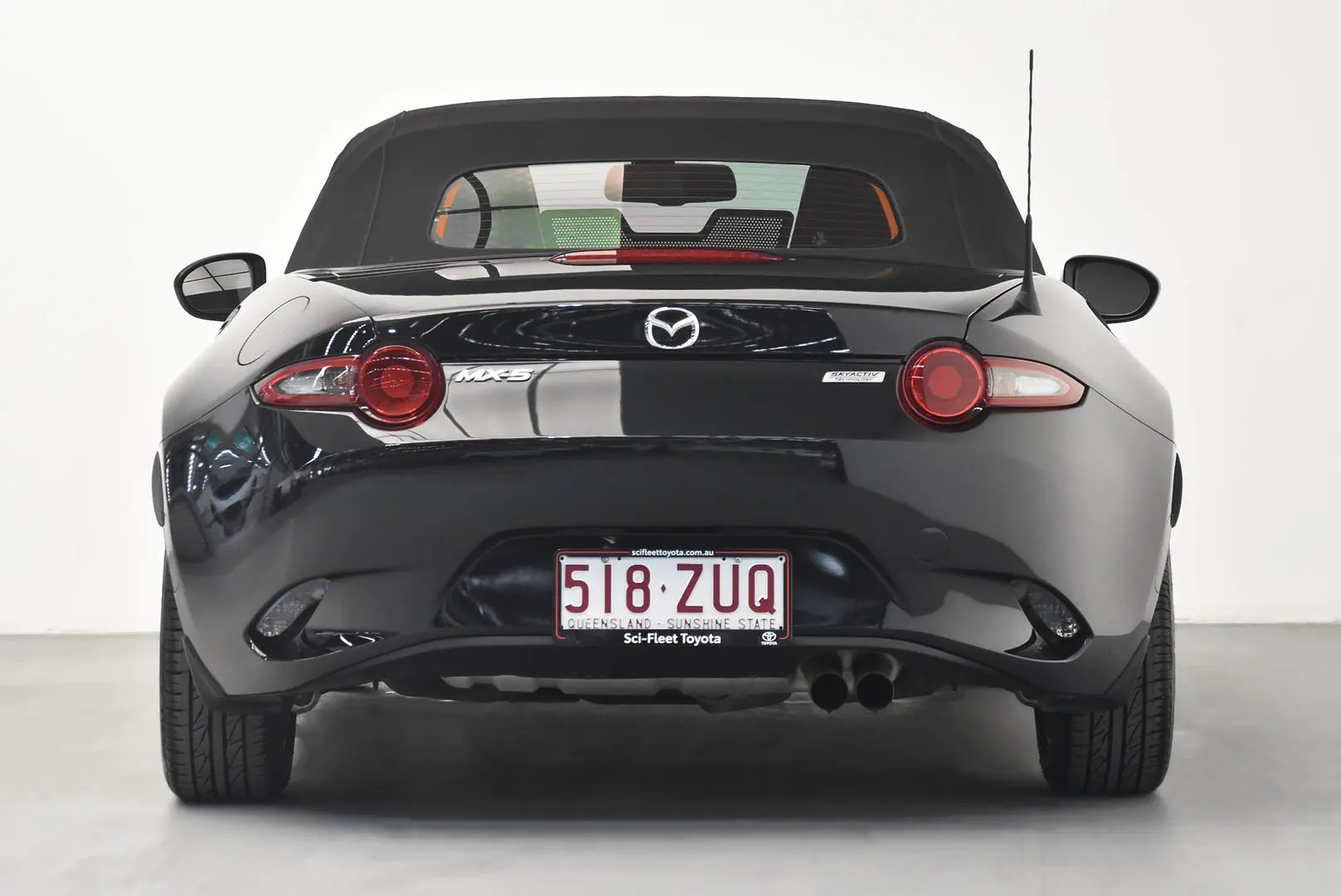 2015 Mazda MX-5 Gallery Image 7