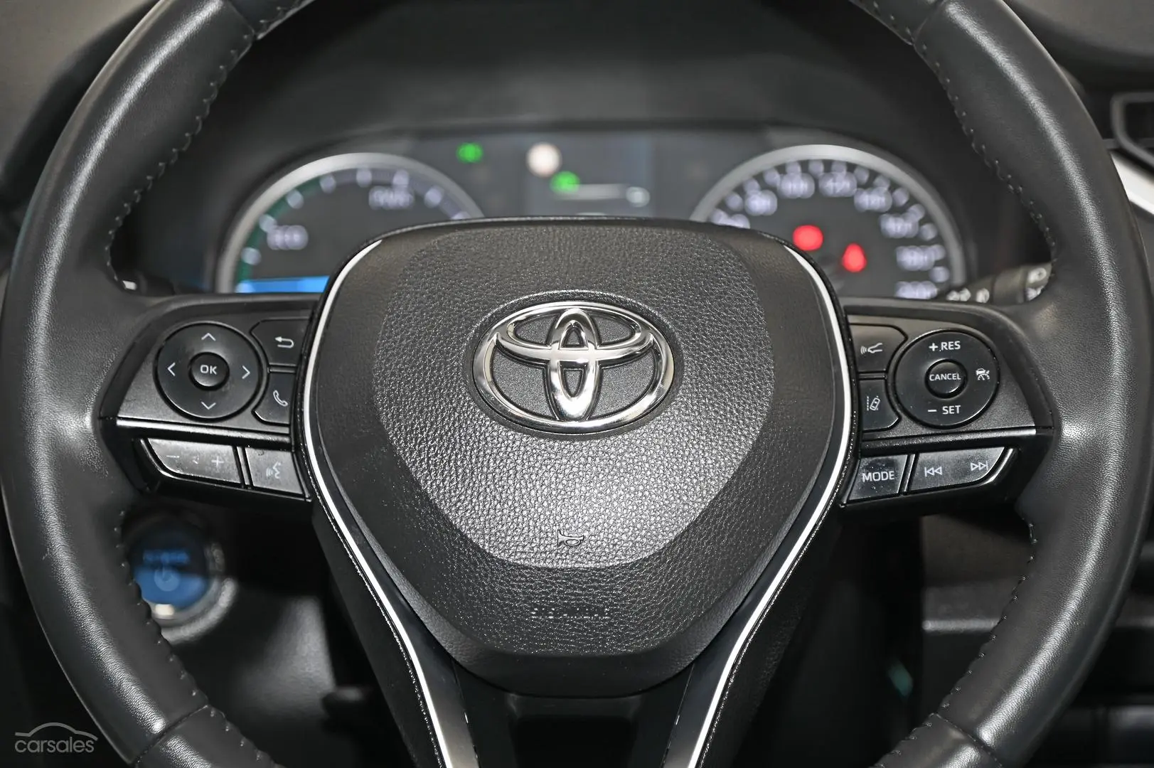 2021 Toyota RAV4 Image 16