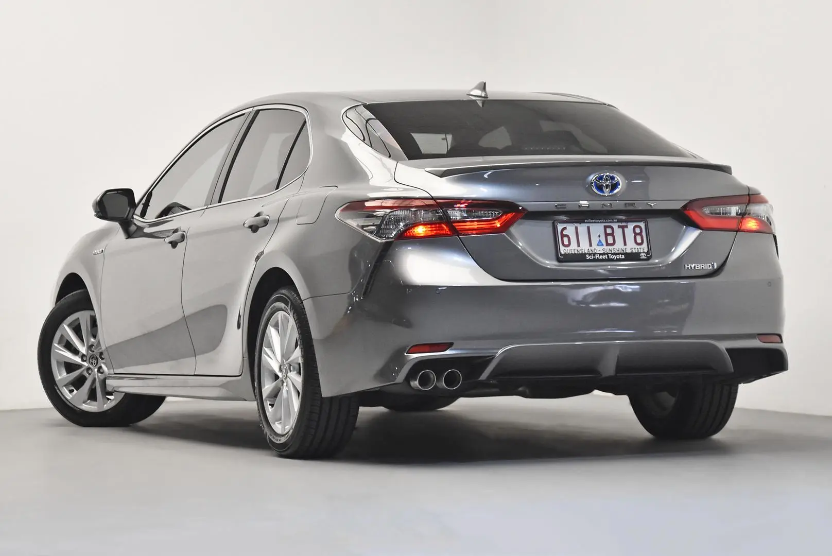 2021 Toyota Camry Gallery Image 5