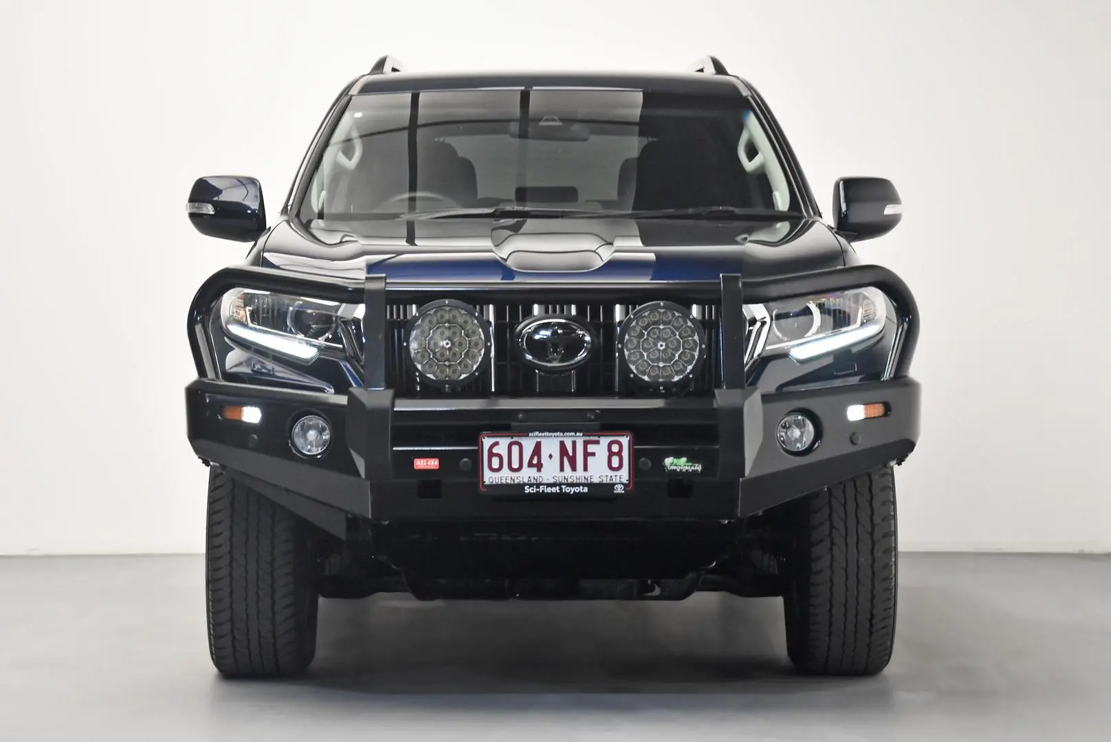 2019 Toyota Landcruiser Prado Gallery Image 2