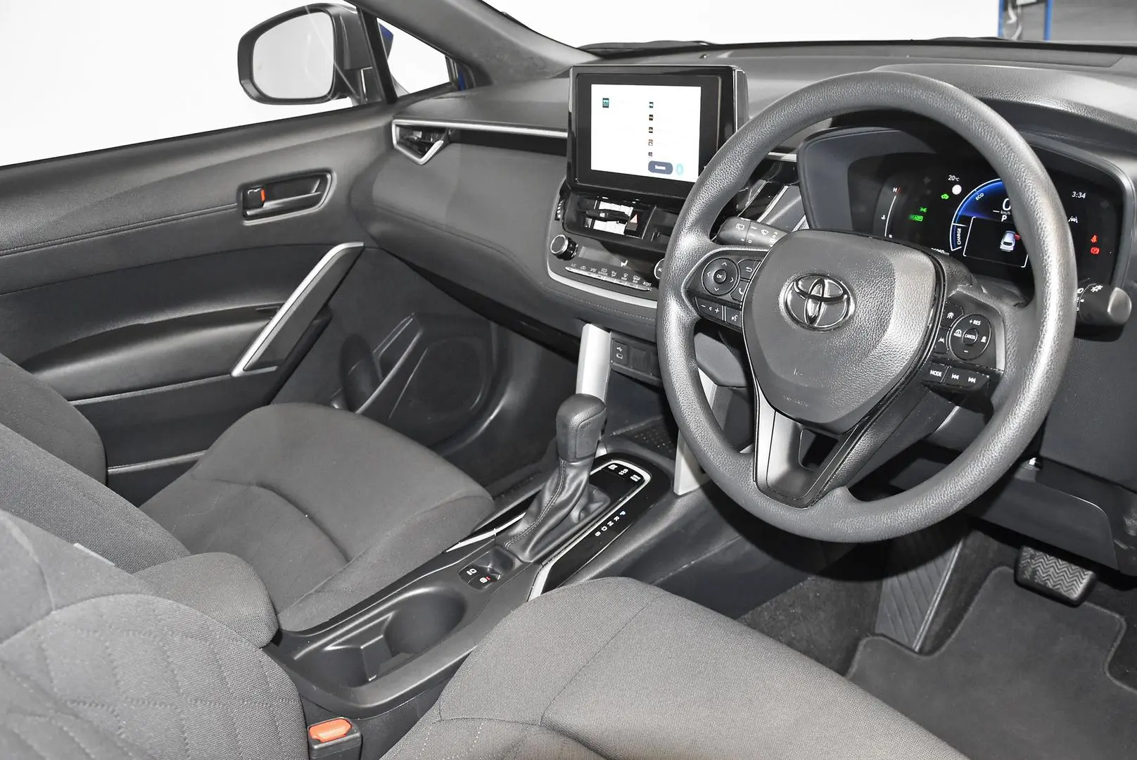 2024 Toyota Corolla Cross Gallery Image 9