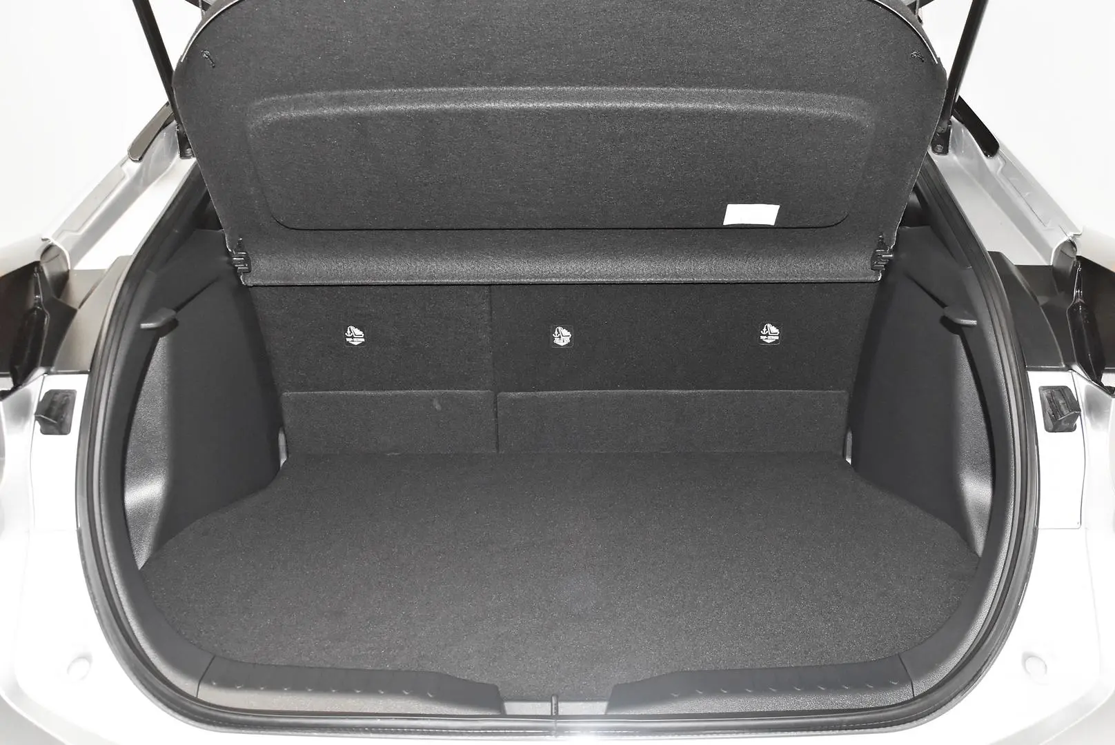 2025 Toyota C-HR Gallery Image 20