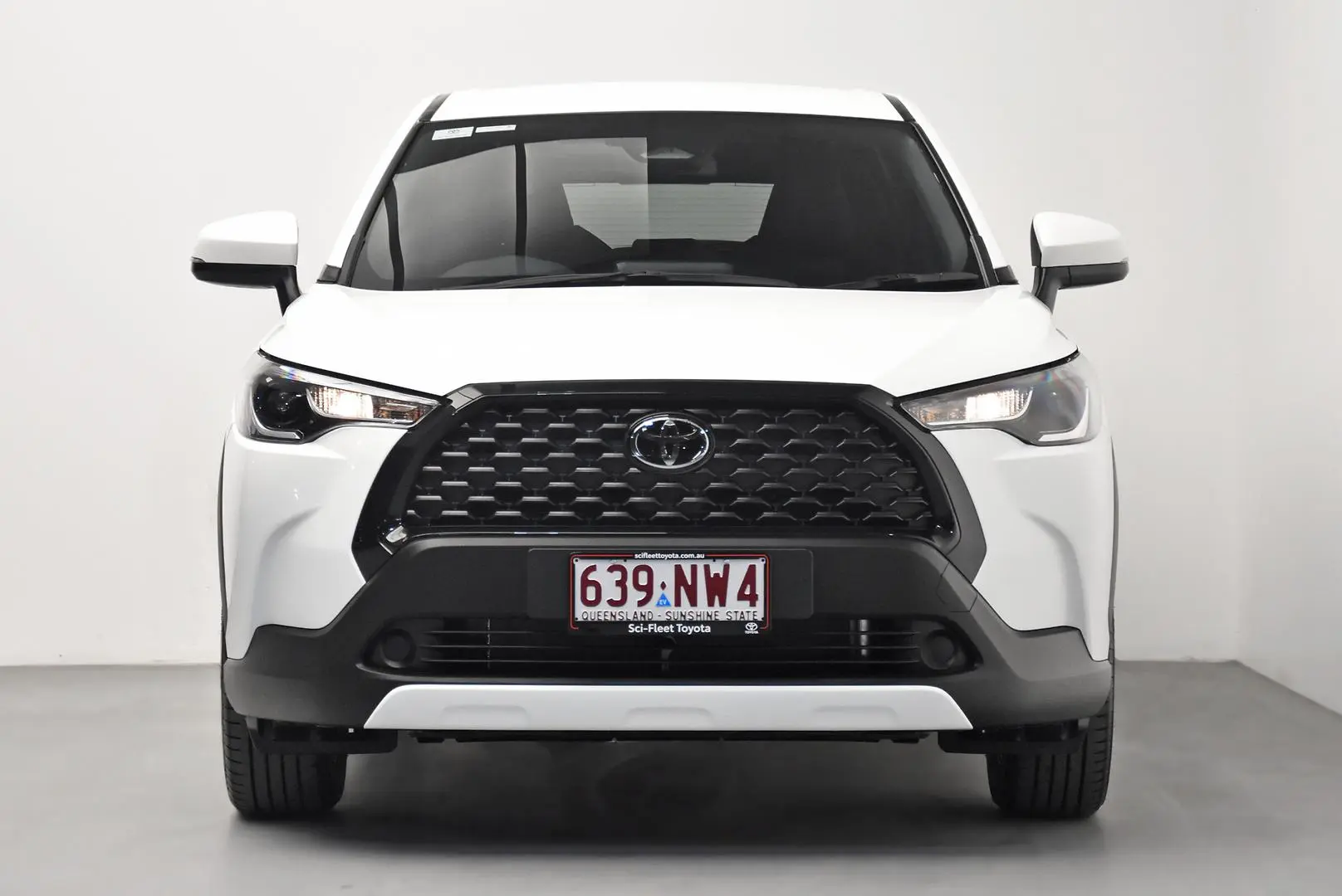 2025 Toyota Corolla Cross Gallery Image 2