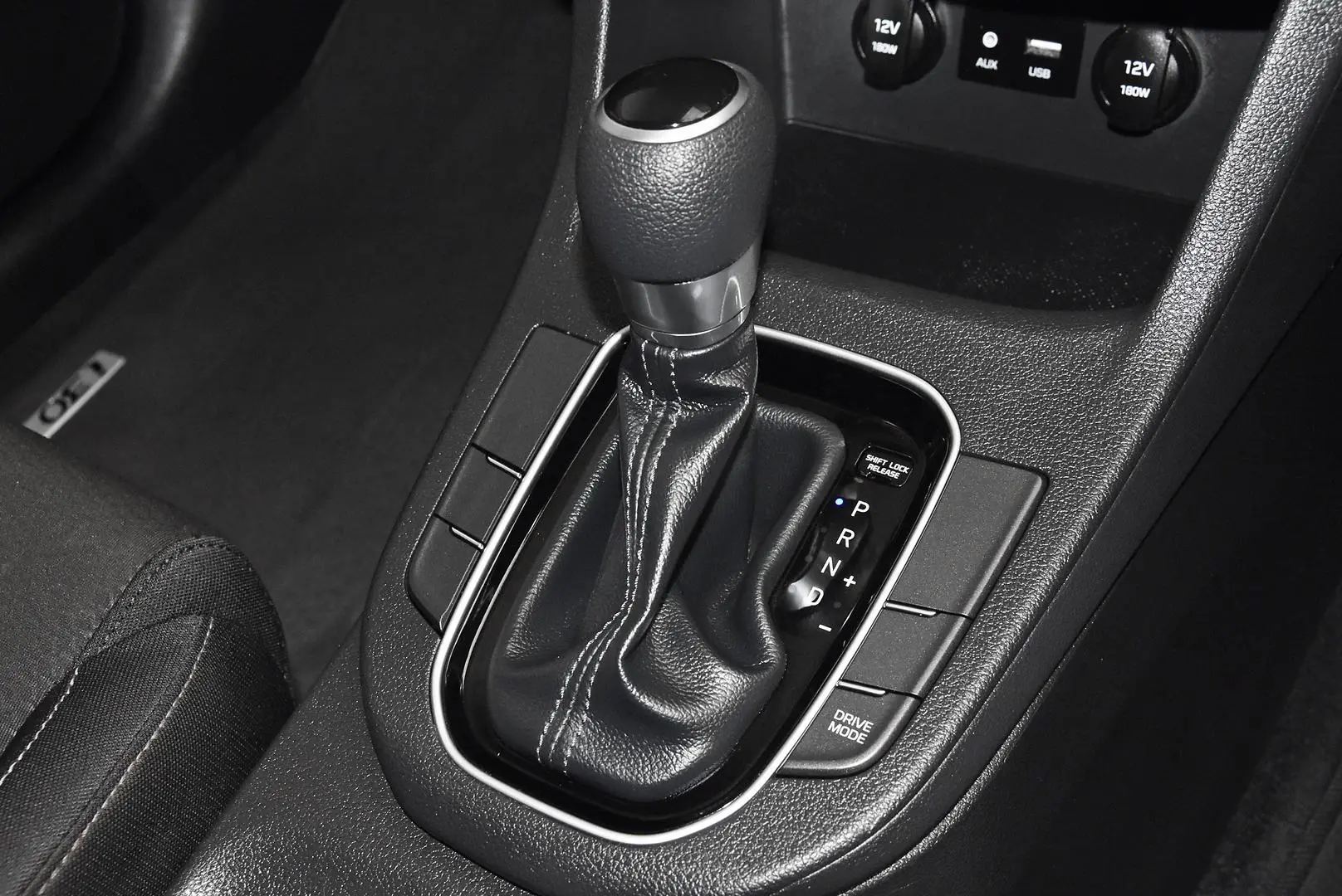 2018 Hyundai i30 Gallery Image 13